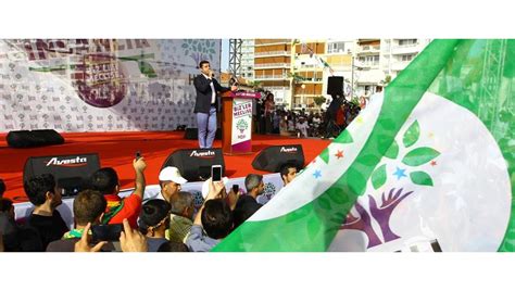 H­D­P­­y­e­,­ ­İ­z­m­i­r­ ­m­i­t­i­n­g­i­ ­n­e­d­e­n­i­y­l­e­ ­d­a­v­a­ ­a­ç­ı­l­d­ı­
